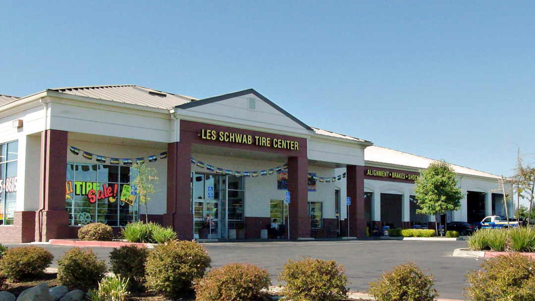Les Schwab Tire Center