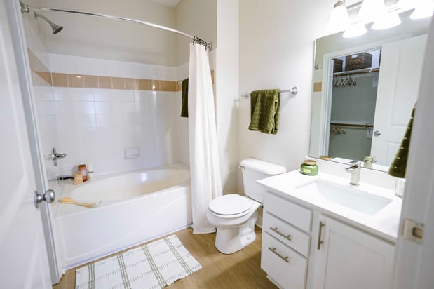 Images Devonshire Apartments