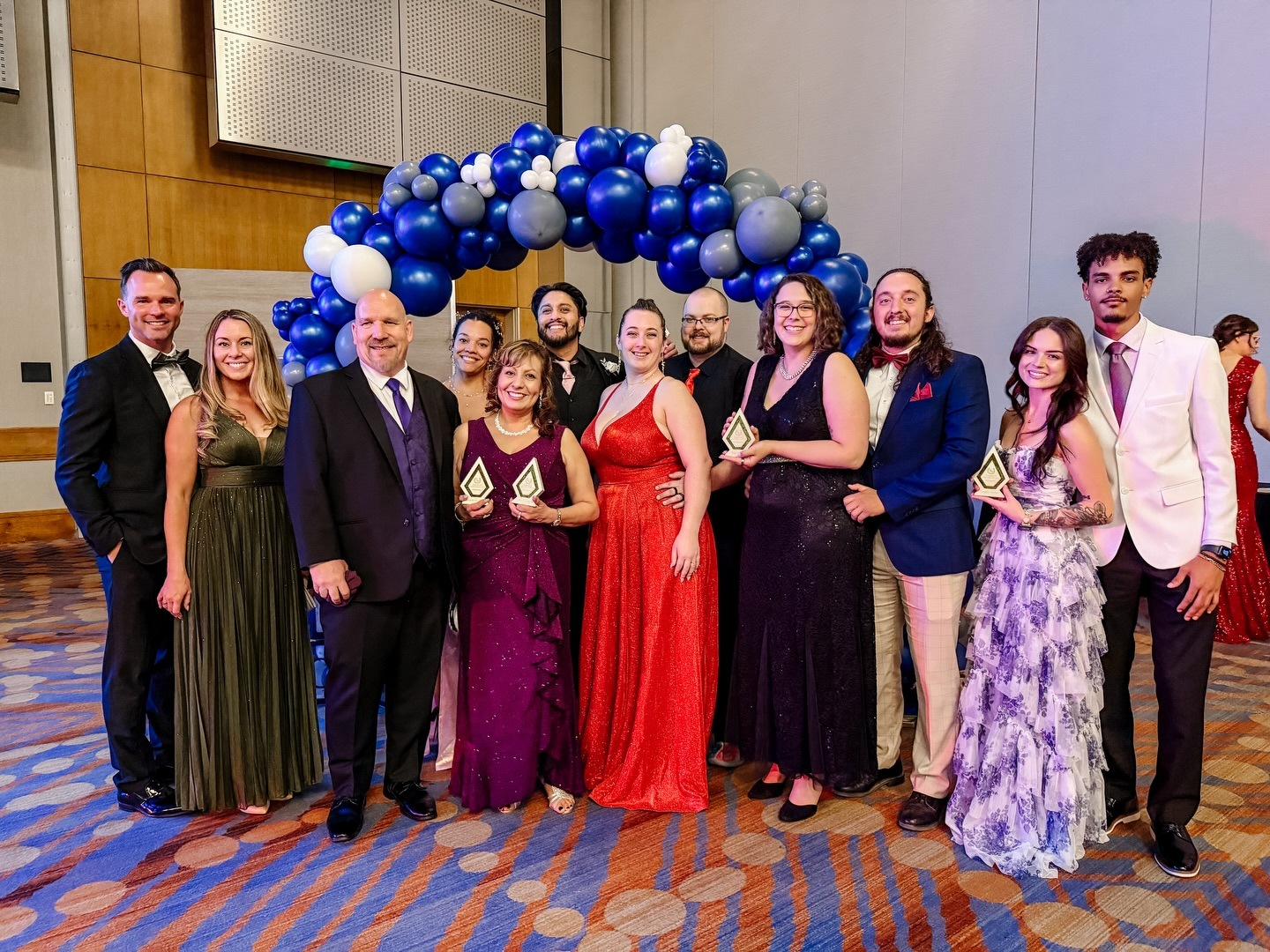 2025 Team Member Hall of Fame qualifiers! We are so proud of each one of you & grateful for your commitment to taking amazing care of our customers and their families, and grateful for their +1’s and the way they take amazing care of our team members!