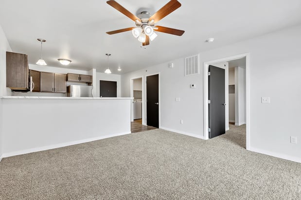 Images Red Rock Apartments