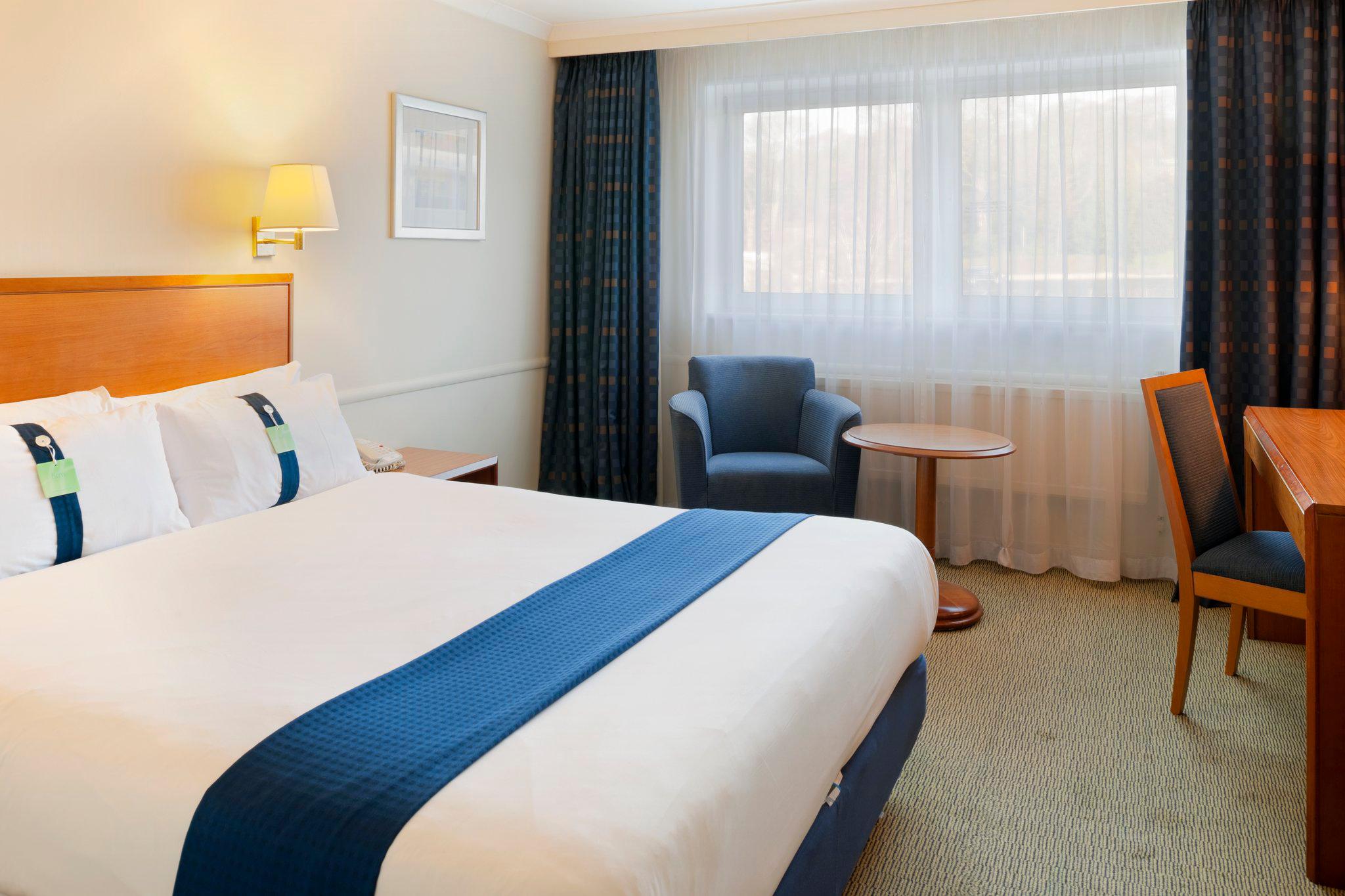 Images Holiday Inn Edinburgh, an IHG Hotel