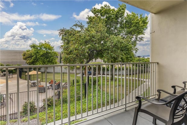 Images Best Western Plus Garden Court Inn