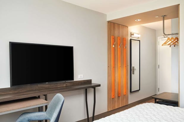 Images Tru by Hilton Ft. Lauderdale Airport
