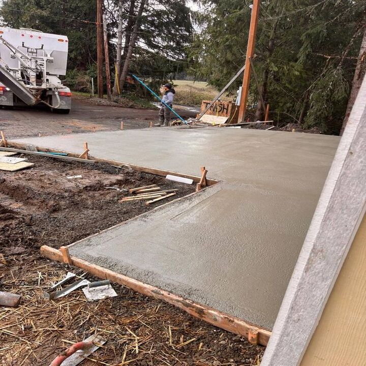 Images MC Concrete PDX LLC