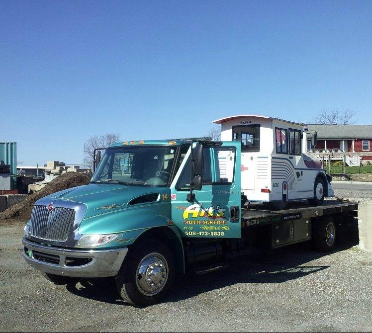 Art's Towing Inc Photo