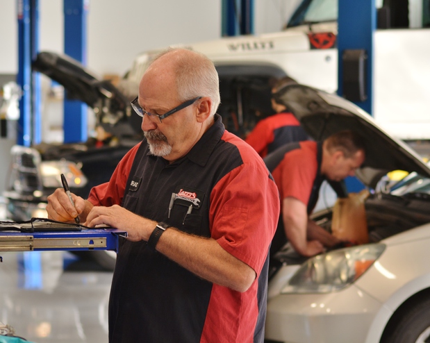 Images Larry's Automotive