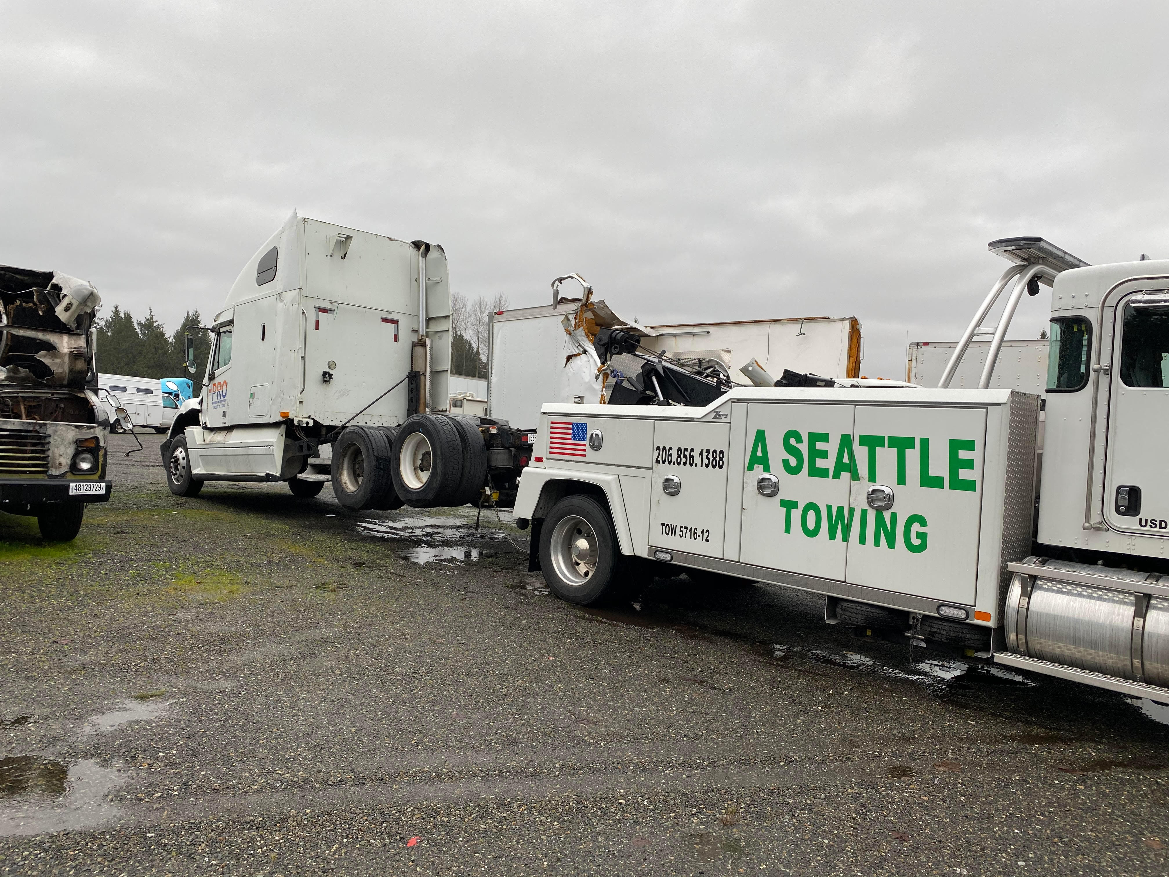 A Seattle Towing Photo