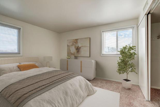 Images Idylwood Apartment Homes