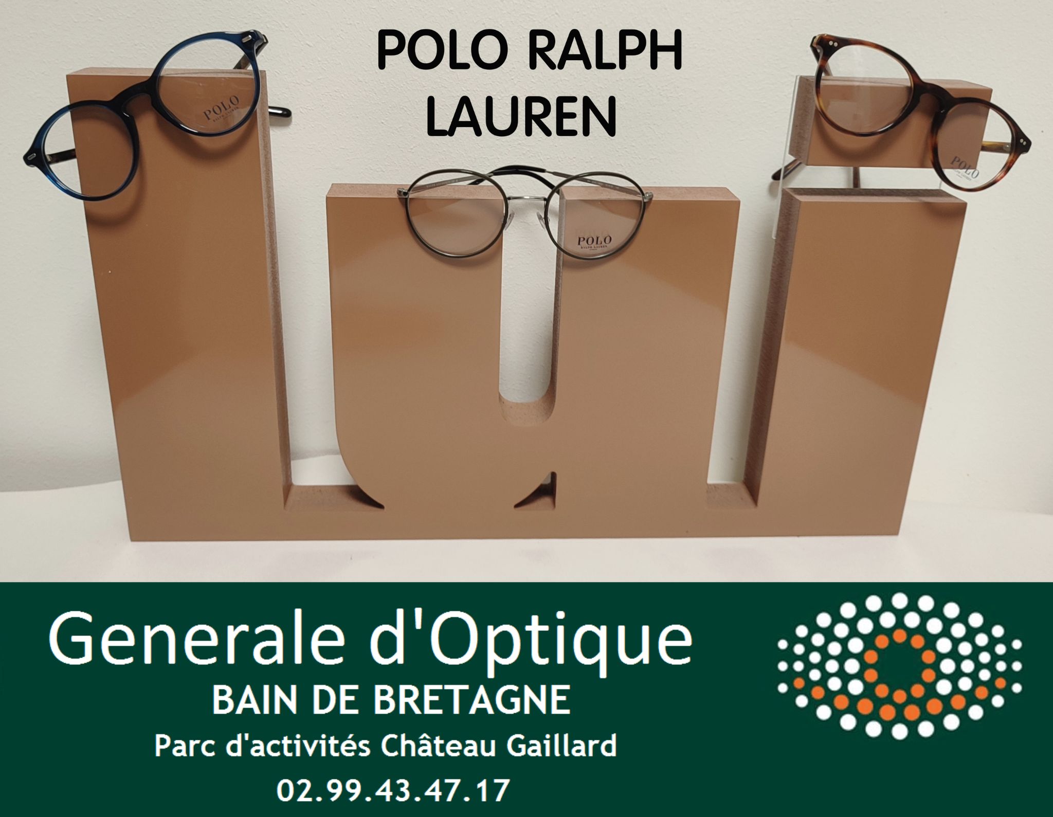 Polo Ralph Lauren rend hommage à l'art de vivre américain. Colorés et modernes, ces modèles incarnent l'esprit athlétique et décontracté qui fait la signature de la marque. Polo Ralph Lauren rend hommage à l'art de vivre américain. Colorés et modernes, ces modèles incarnent l'esprit athlétique et décontracté qui fait la signature de la marque.