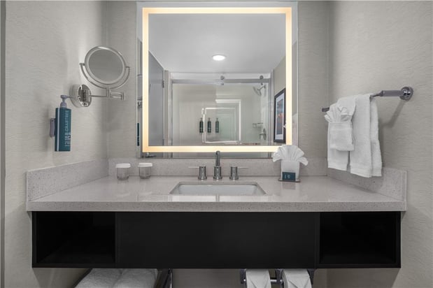 Images DoubleTree by Hilton Phoenix Midtown