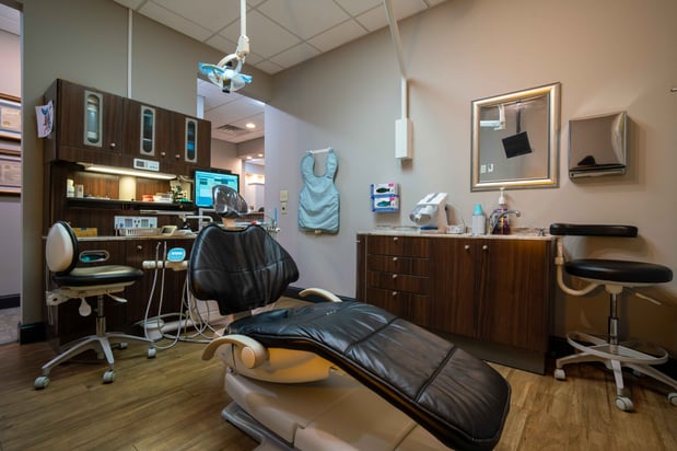 Images Mississippi Dental Center
