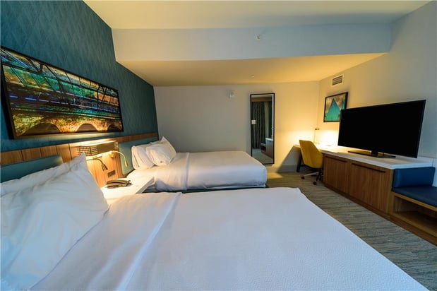 Images Hilton Garden Inn Dayton Downtown