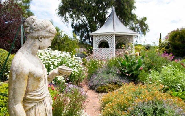 Images West Coast Funerals