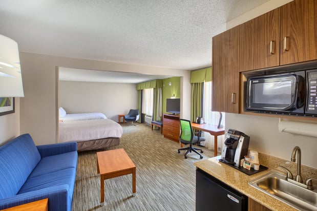 Images Holiday Inn Express & Suites Raleigh North - Wake Forest by IHG