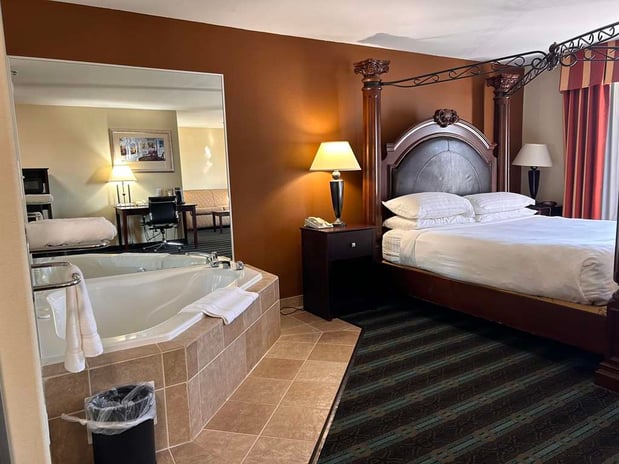 Images Express Inn Leesville Ft Johnson, SureStay Collection by Best Western