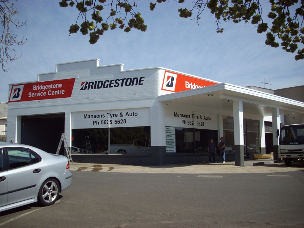 Images Bridgestone Service Centre Drouin