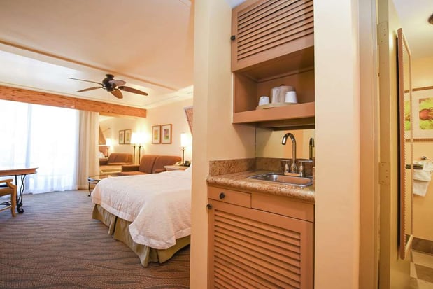 Images Hampton Inn Key Largo, FL
