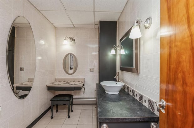Images Tarek Hassieb, Team Tarek Real Estate Group | Liberty Realty | Hoboken Office