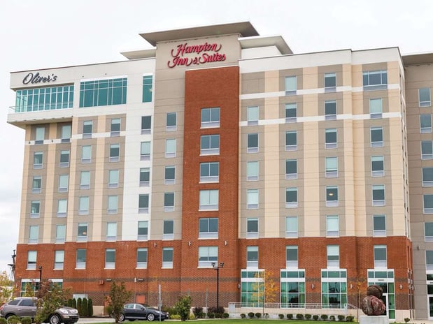 Images Hampton Inn & Suites Erie Bayfront