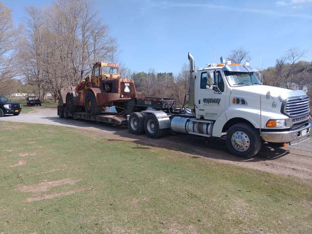 Images Howard's Heavy Towing And Recovery