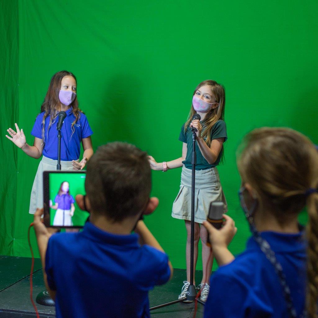 CDS Students love our Bix Box Theatre and green screen!