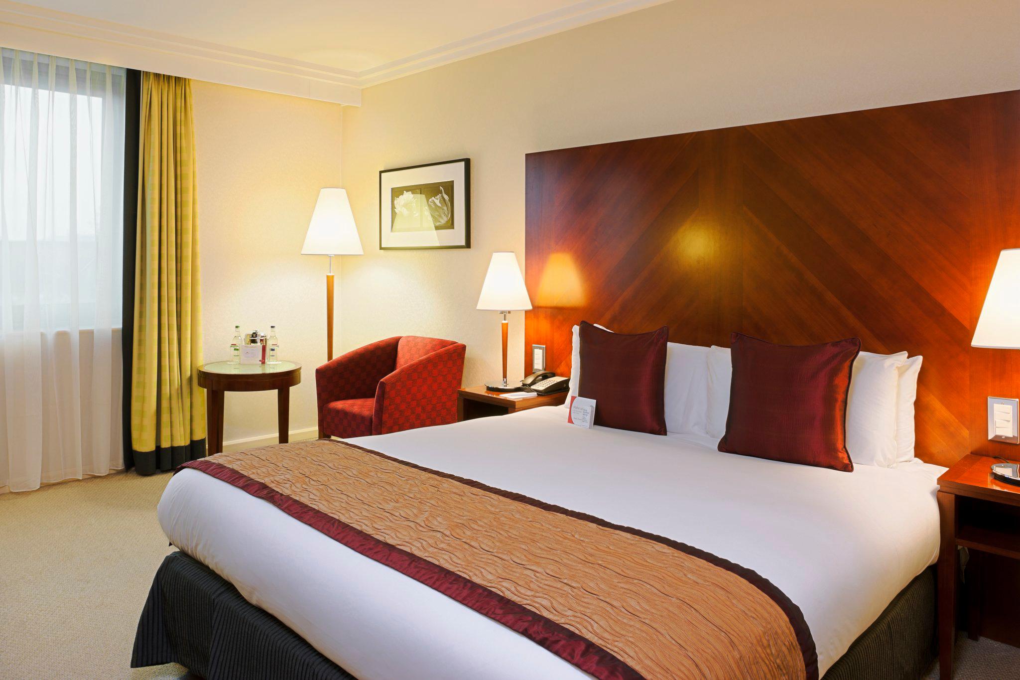 Crowne Plaza Birmingham Nec, an IHG Hotel Birmingham 03719 429160