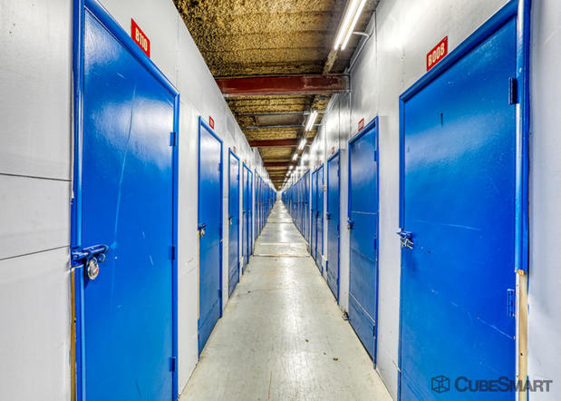 Images CubeSmart Self Storage