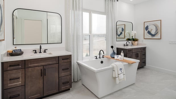 Images Toll Brothers at The Reserve at Crystal Lake