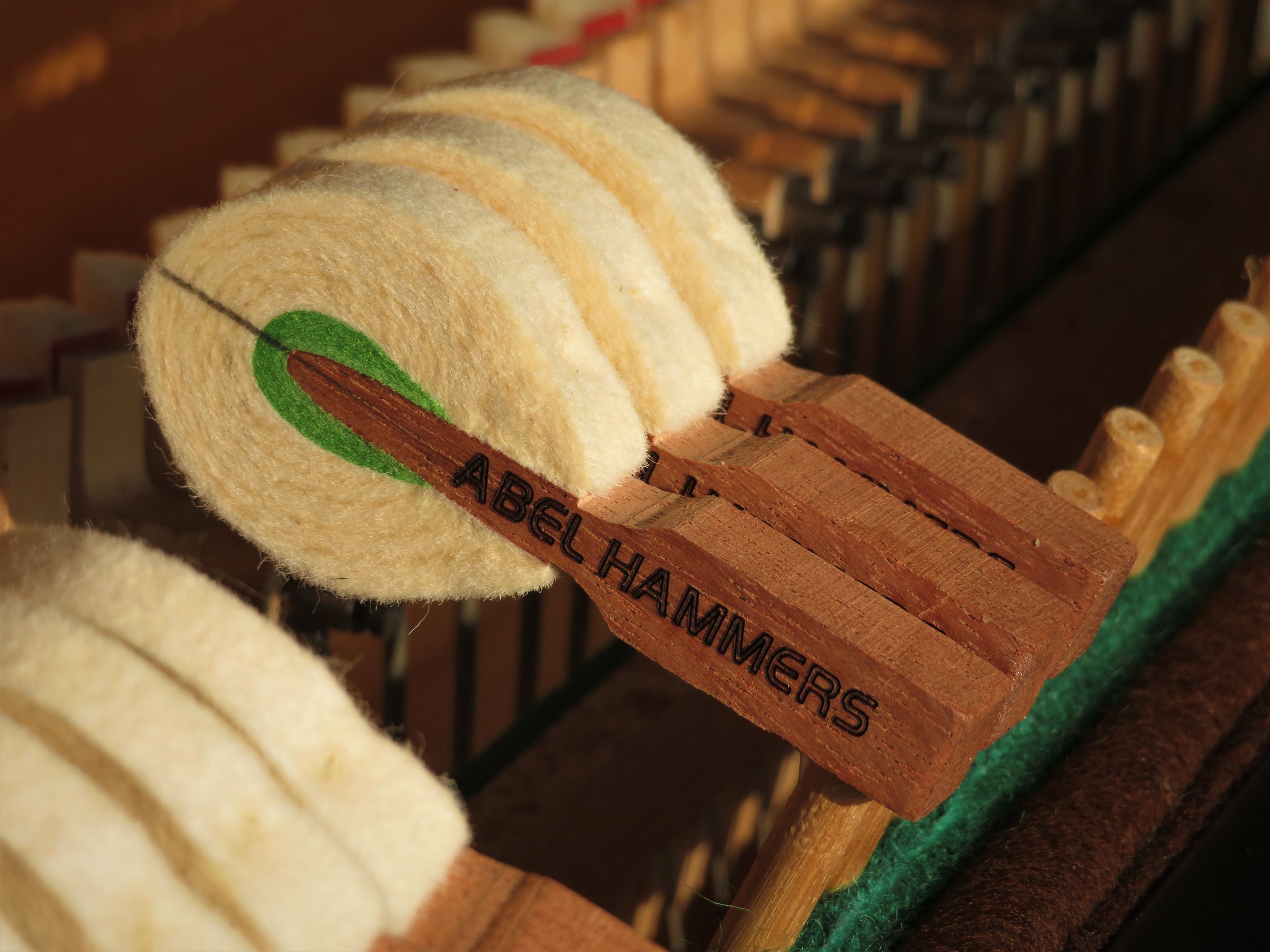 Bilder A l'Unisson Pianos