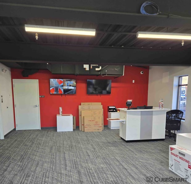 Images CubeSmart Self Storage