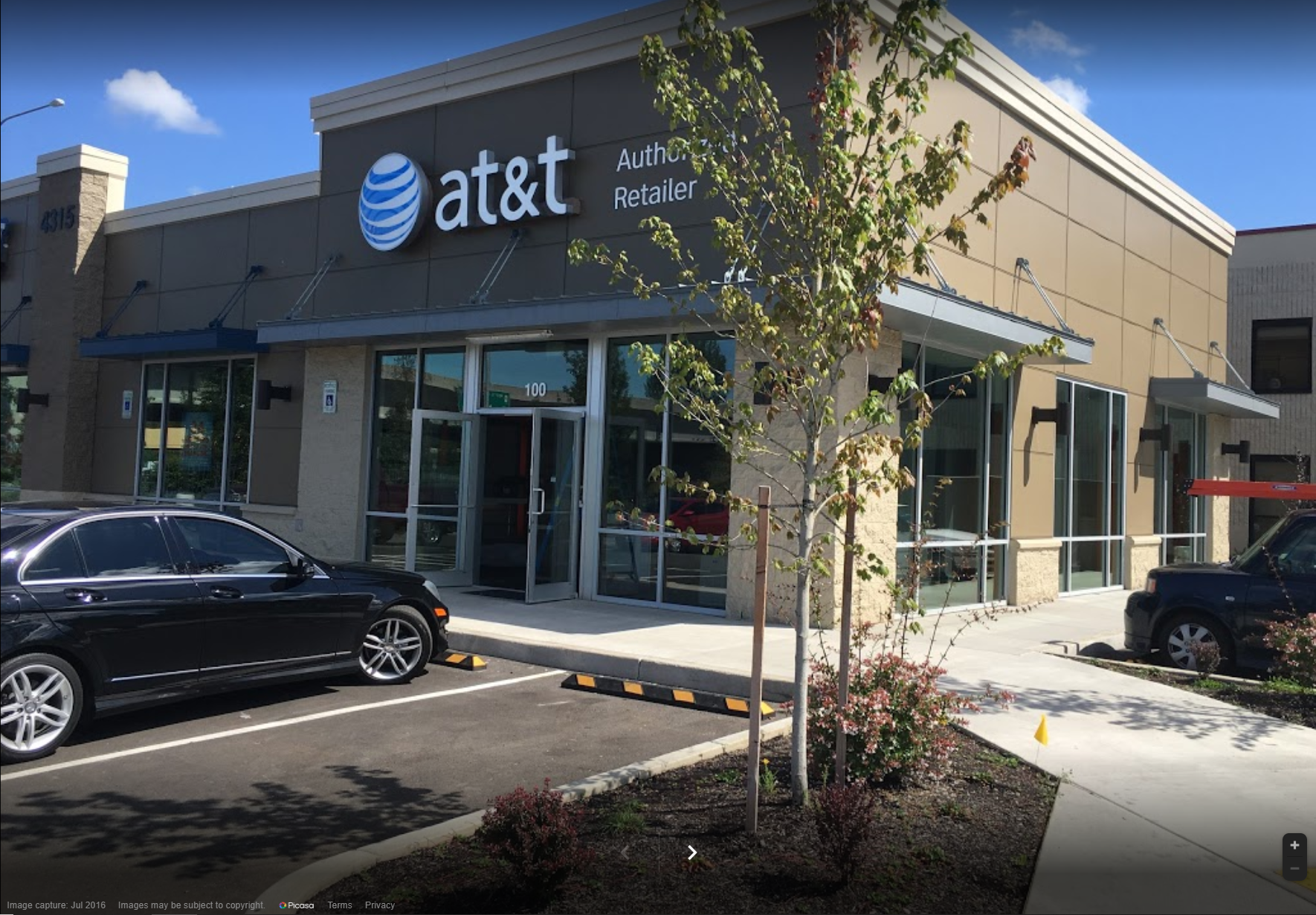 AT&T Store Photo