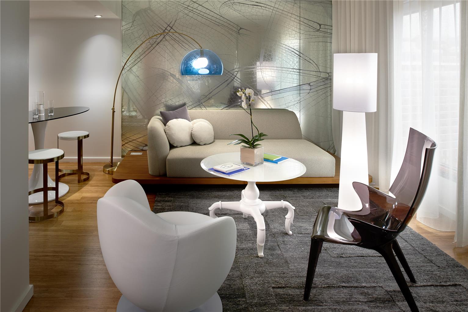 Guest room
