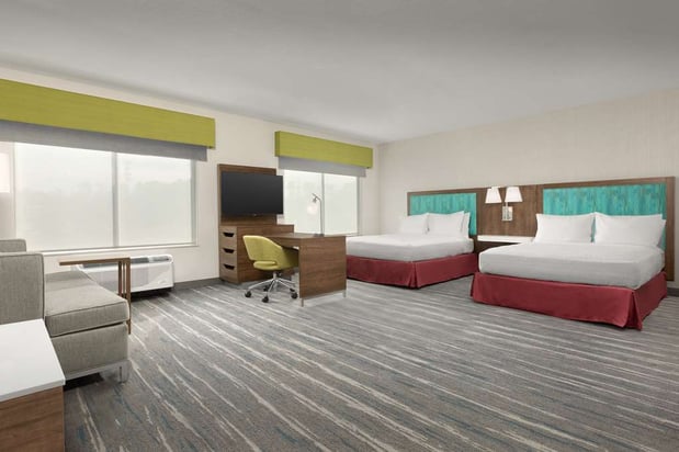 Images Hampton Inn & Suites Durham University Medical Center