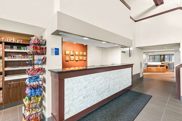 Images Best Western West Towne Suites