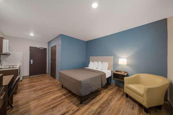 Images WoodSpring Suites Wesley Chapel-Tampa