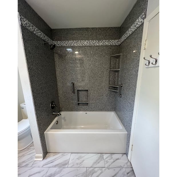 Images One Bath & Closets