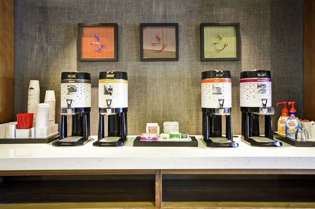 Images Hampton Inn & Suites Columbus-Easton Area