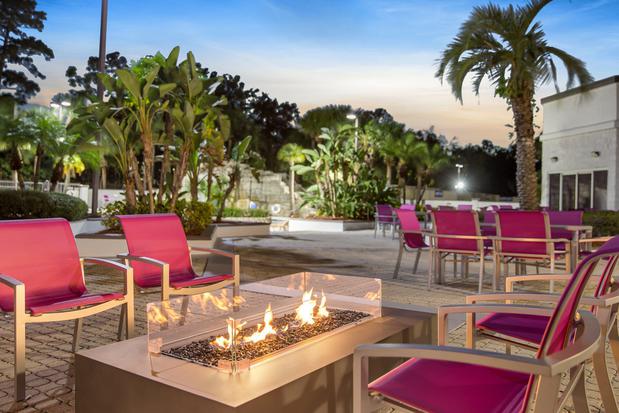 Images Crowne Plaza Orlando - Lake Buena Vista by IHG