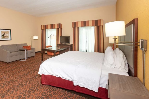 Images Hampton Inn & Suites Jacksonville-Airport