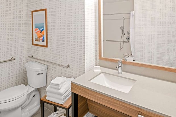 Images Hampton Inn by Hilton Costa Mesa Newport Beach