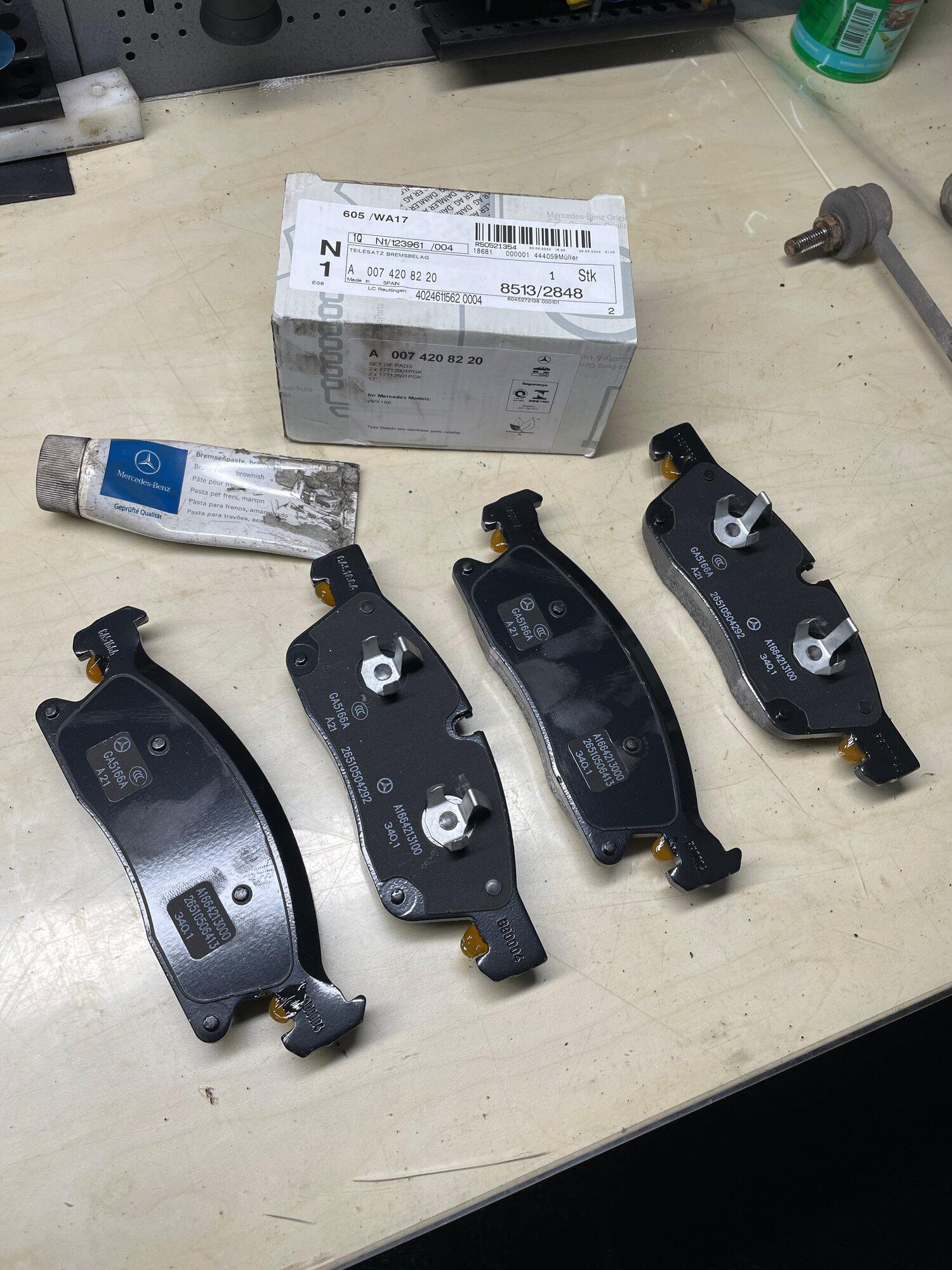 Bilder TJs Garage GmbH