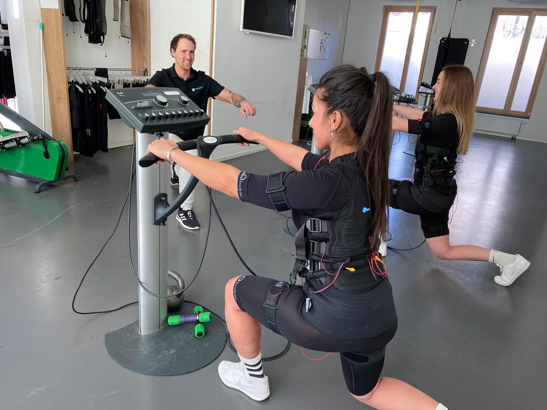Dein EMS-Studio in Sonthofen mit Erfolgsgarantie. Trainiere Deine Fitness in nur 20 Minuten im Personaltraining effektiv und effizient mit den Geräten des Branchenführers miha Bodytec deinen gesamten Körper.