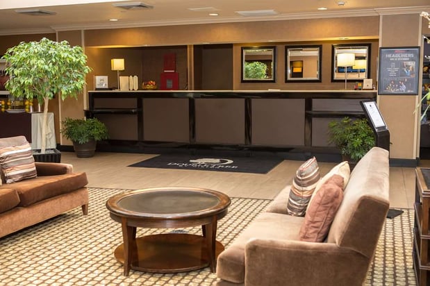 Images DoubleTree by Hilton Washington Meadow Lands Casino Area
