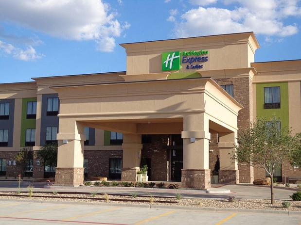 Images Holiday Inn Express & Suites Lubbock South by IHG