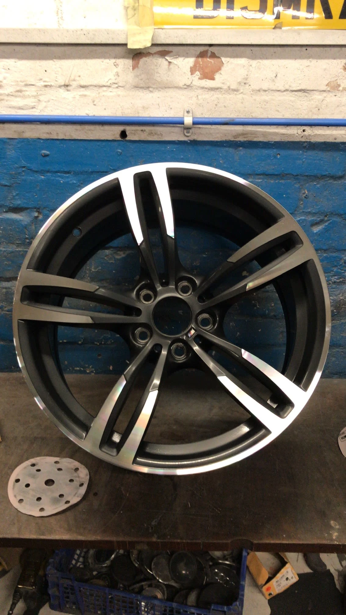 Images Treadmark Wheels & Tyres