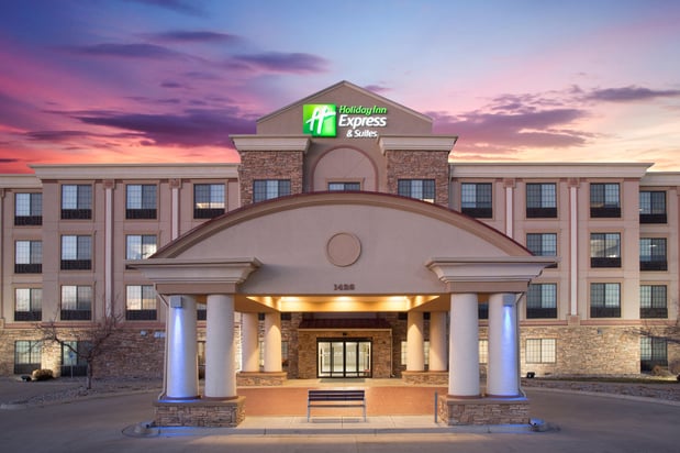 Images Holiday Inn Express & Suites Ft. Collins by IHG