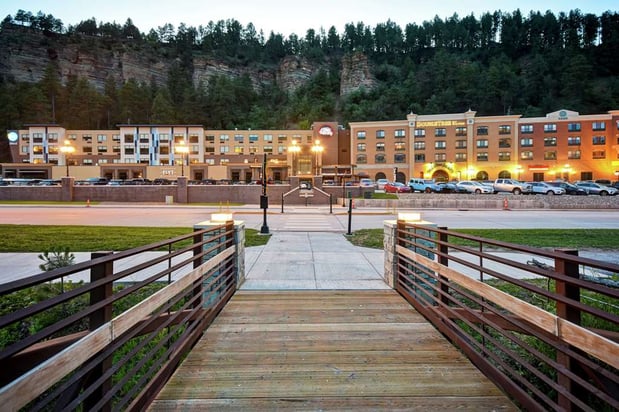 Images Tru by Hilton Deadwood