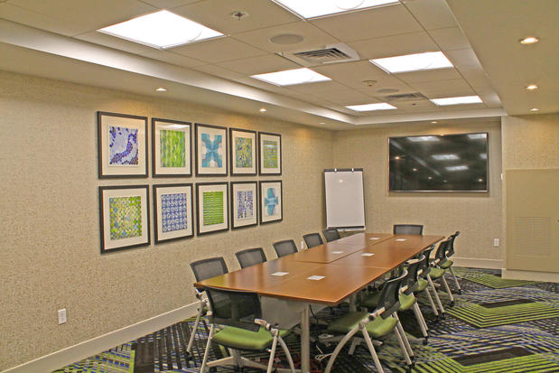 Images Holiday Inn Express & Suites St. Louis South - I-55 by IHG