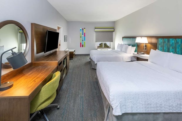 Images Hampton Inn & Suites Tulsa-Woodland Hills 71st-Memorial