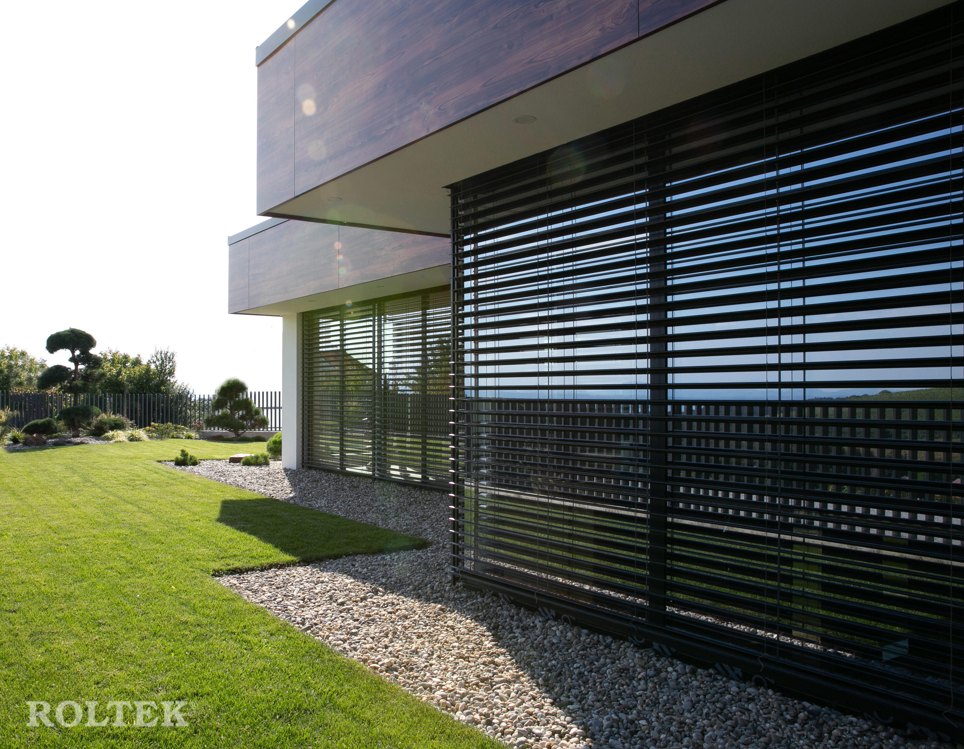 ROLTEK ROLLLADEN-RAFFSTORE- TORE Handelsgesellschaft KOSEC Janez KG, St. Veiter Straße 99 in Klagenfurt am Wörthersee